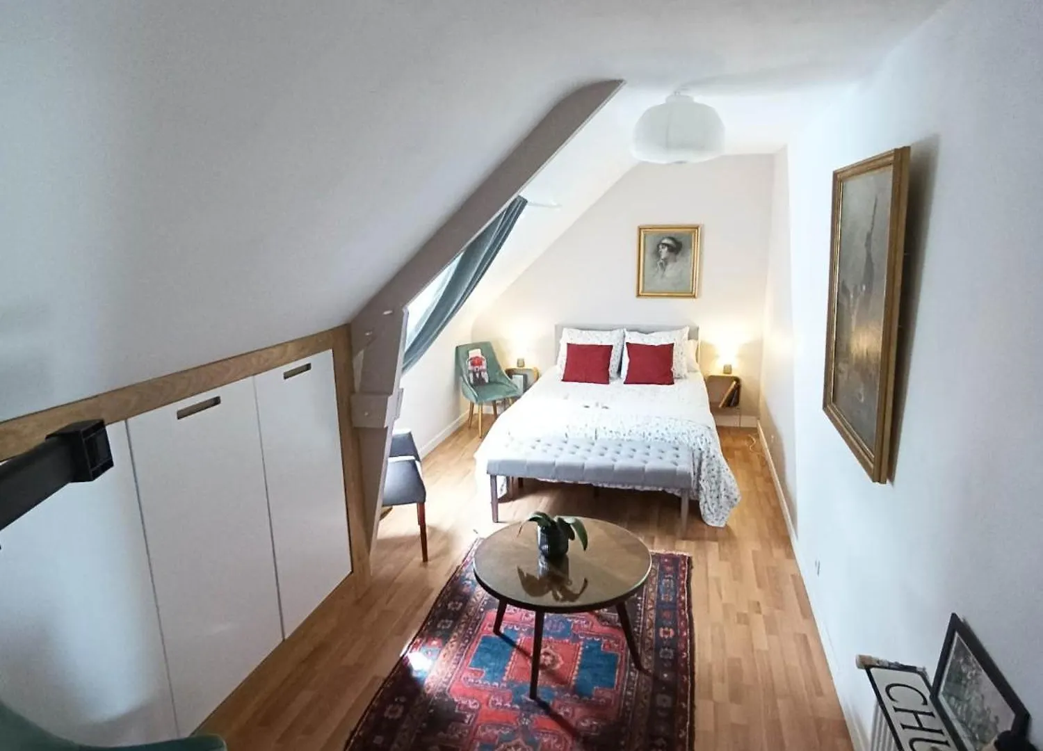 Men Only Chambre En Bandb Exlusivement Pour Hommes Becherel 0*,  France
